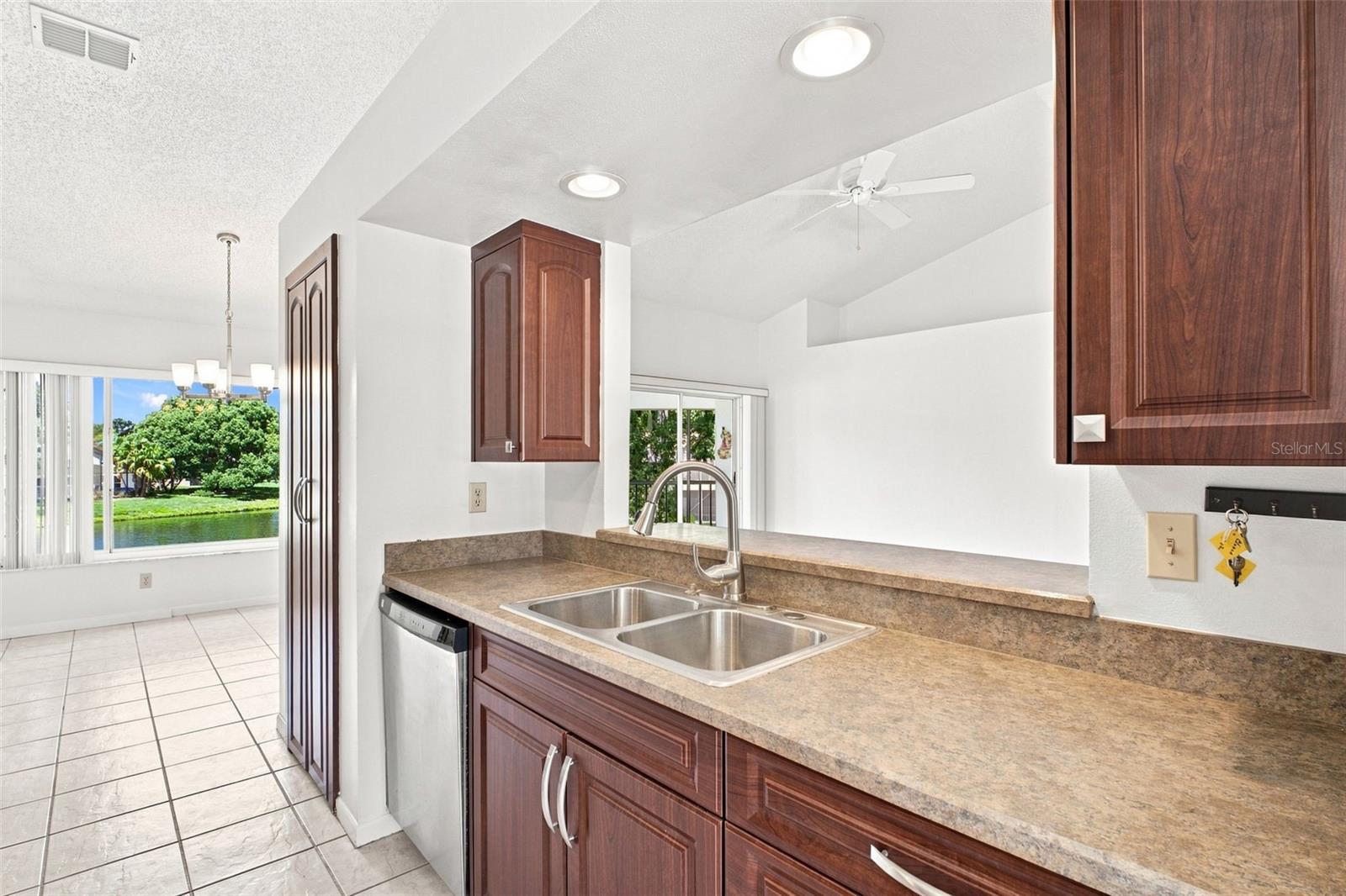 3588 INDIGO POND DR #12 — photo 41