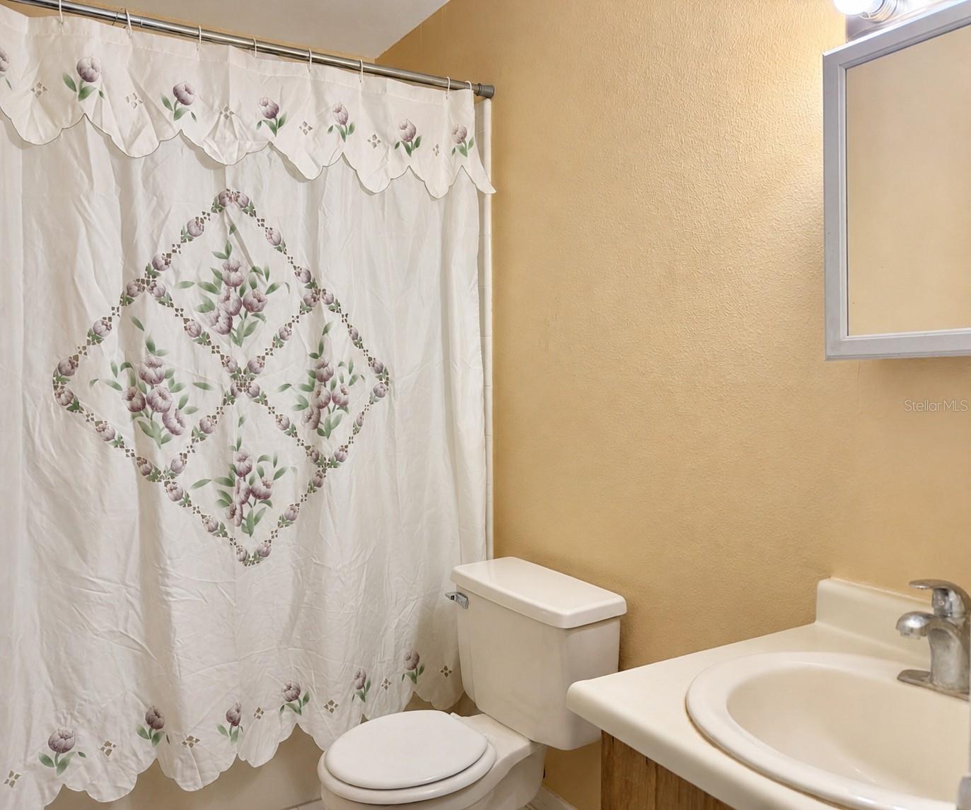 7011 WATERSIDE DR — photo 15