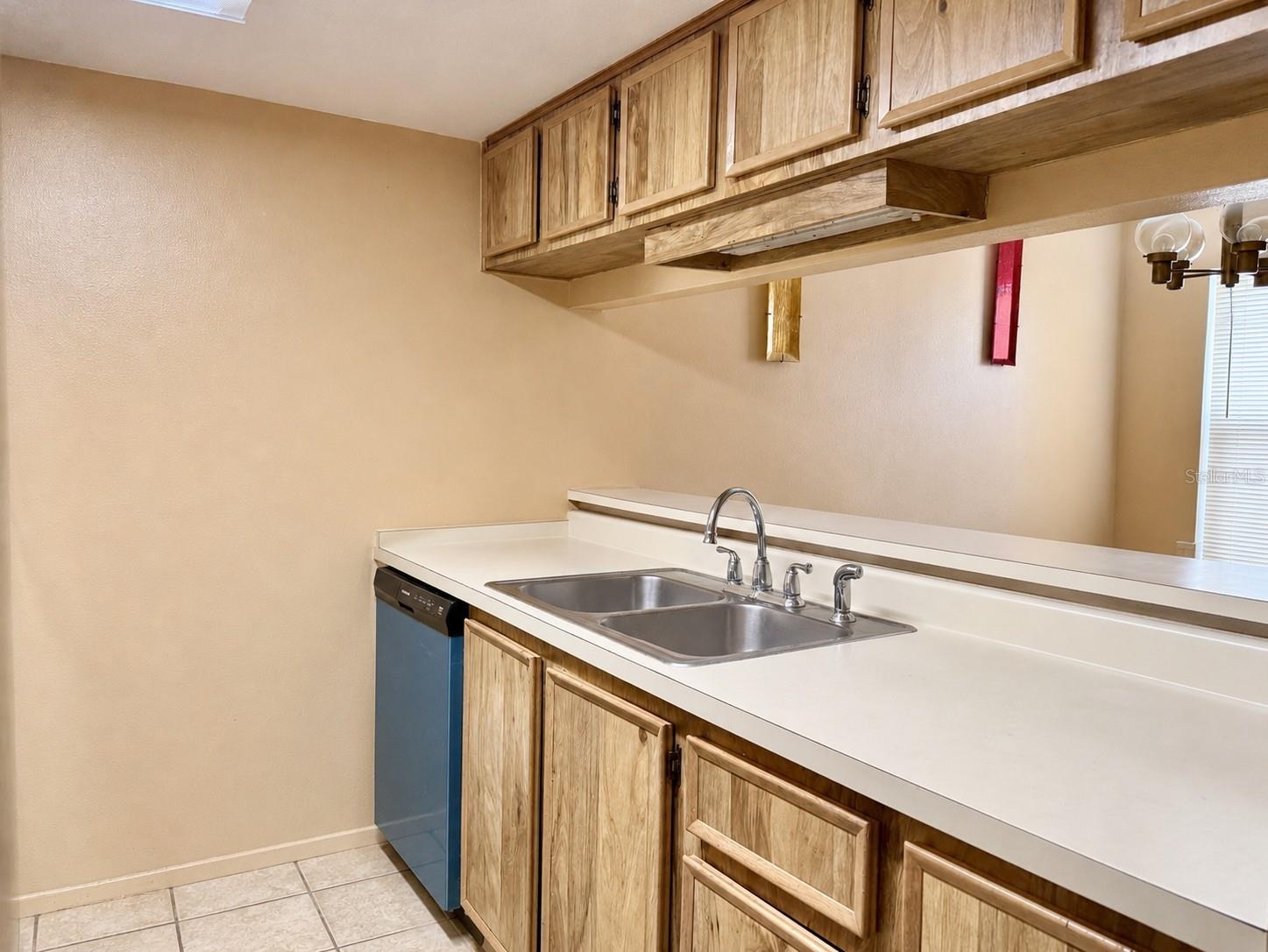 7011 WATERSIDE DR — photo 6
