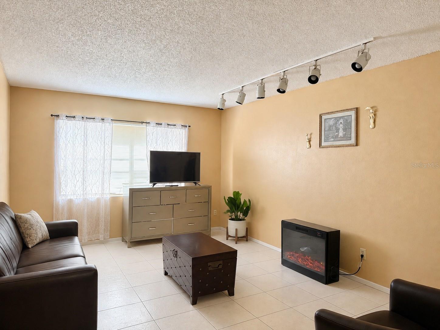 7011 WATERSIDE DR — photo 9