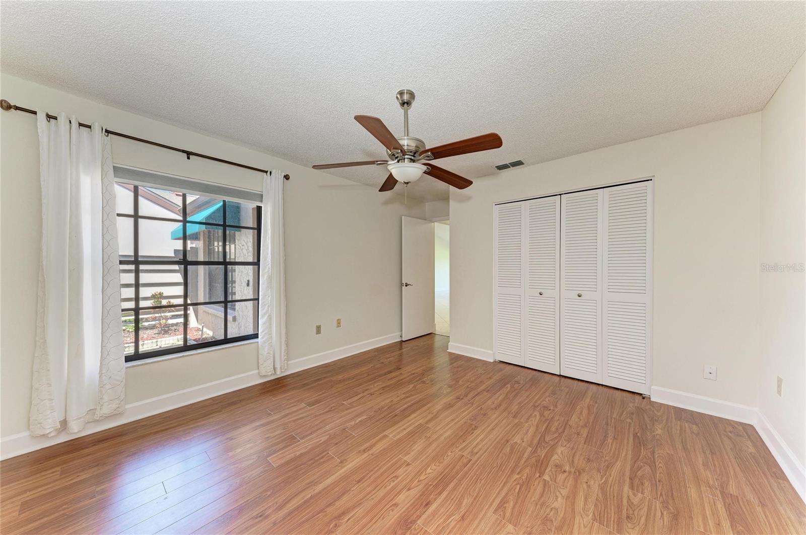 6085 CLUBSIDE DR — photo 34