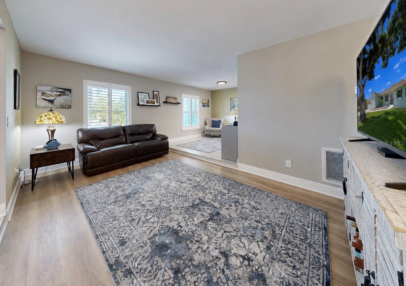 708 SPANISH MAIN DR — photo 29