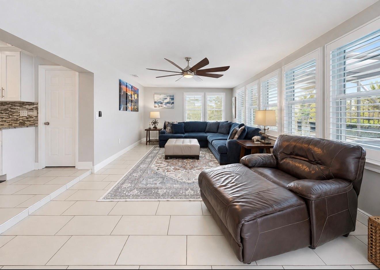 708 SPANISH MAIN DR — photo 13