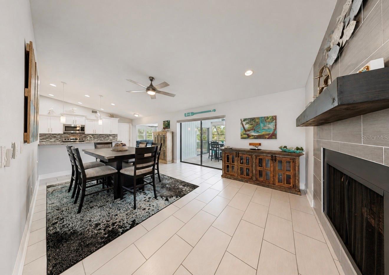708 SPANISH MAIN DR — photo 16
