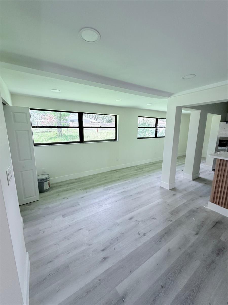 10801 N EDISON AVE — photo 29