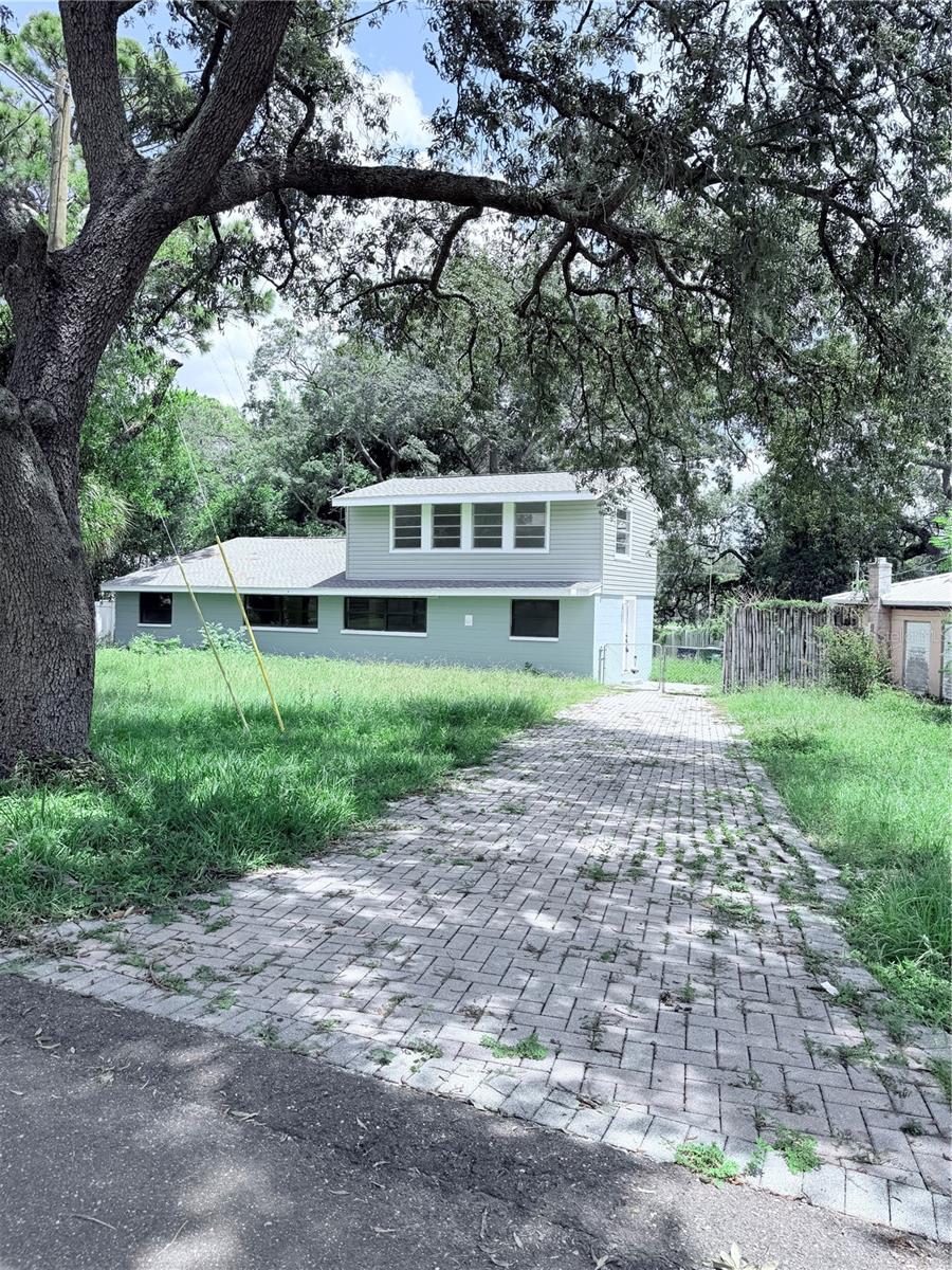 10801 N EDISON AVE — photo 5