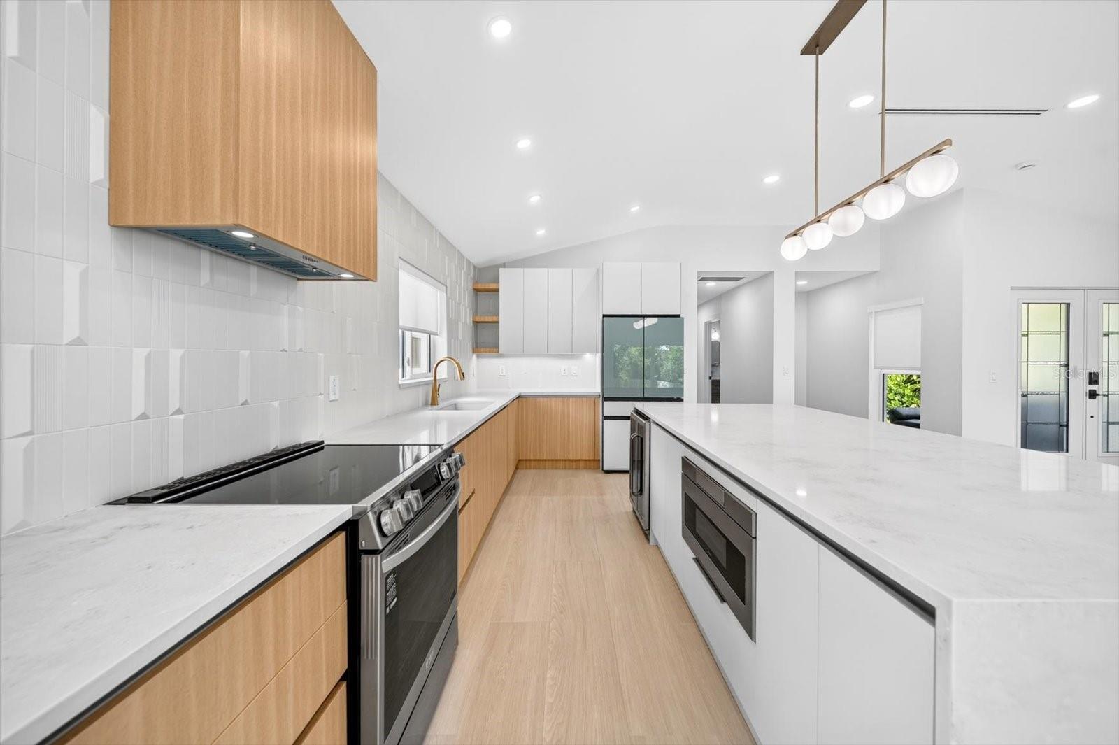 4847 DR MARTIN LUTHER KING JR ST N — photo 11