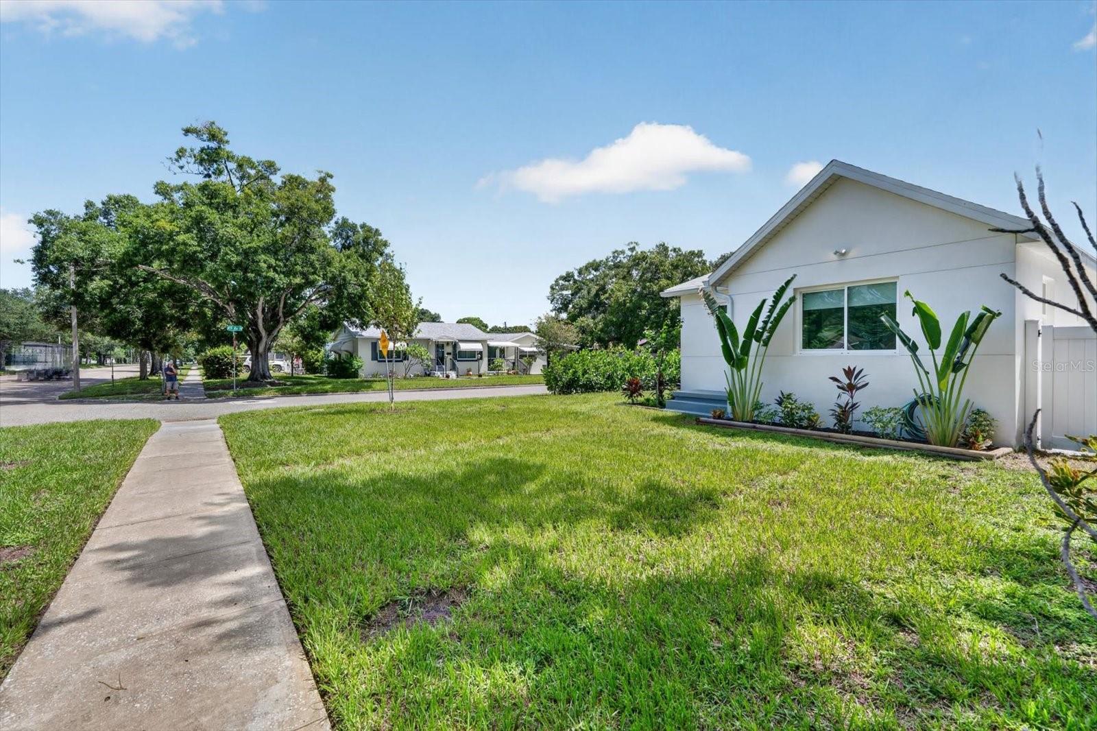 4847 DR MARTIN LUTHER KING JR ST N — photo 35