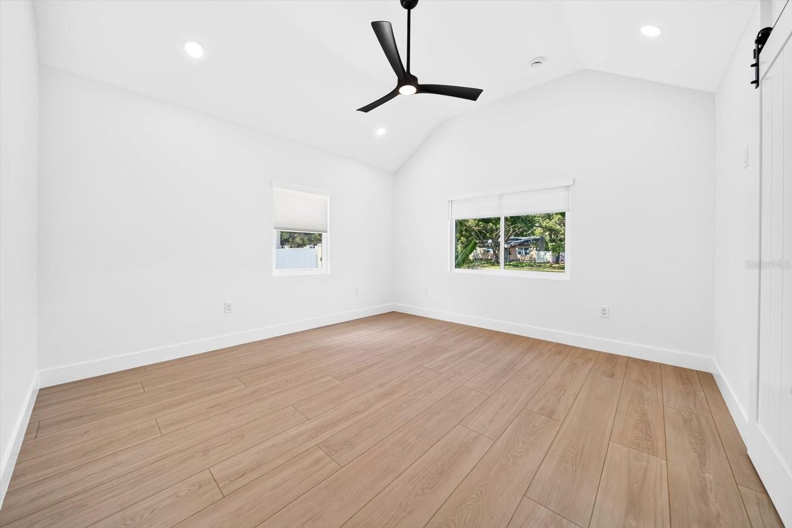 4847 DR MARTIN LUTHER KING JR ST N — photo 19