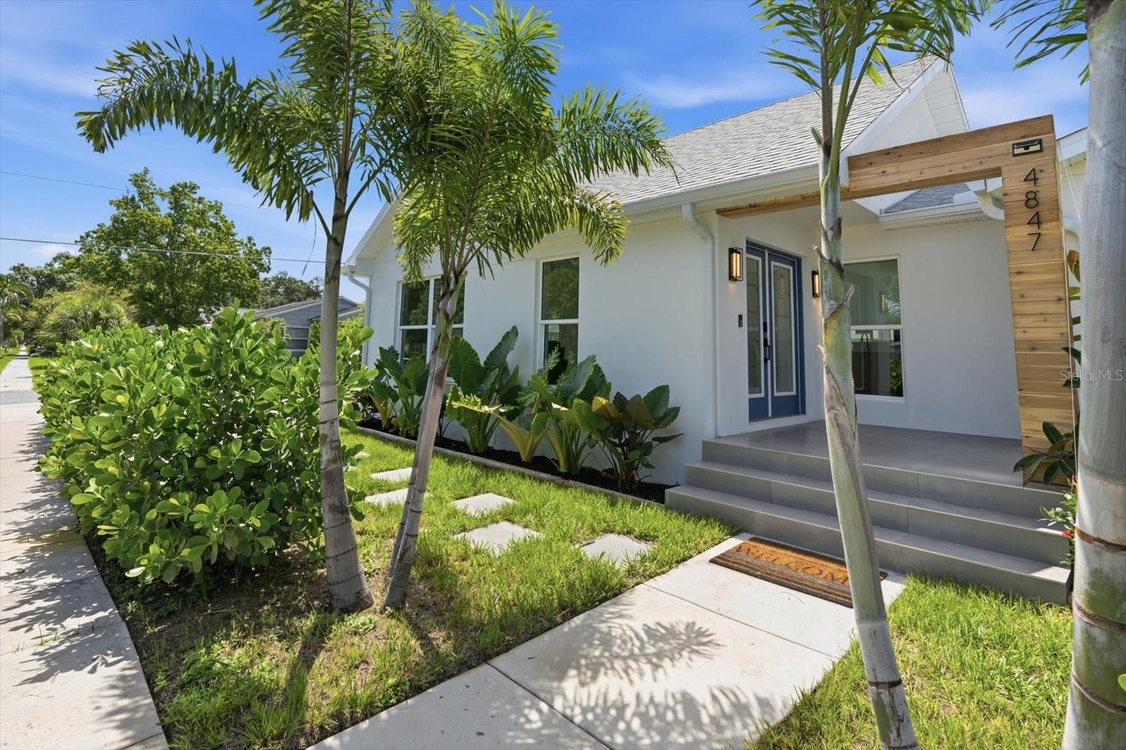 4847 DR MARTIN LUTHER KING JR ST N — photo 43