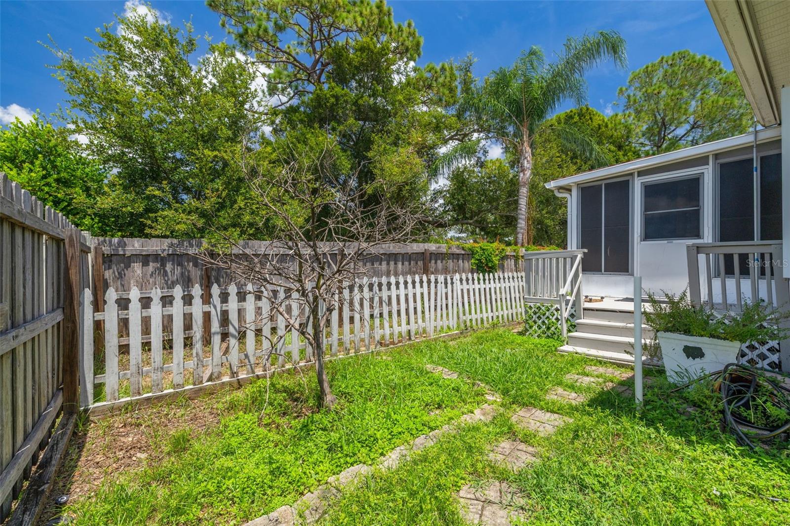 2102 BRADFORD ST — photo 29