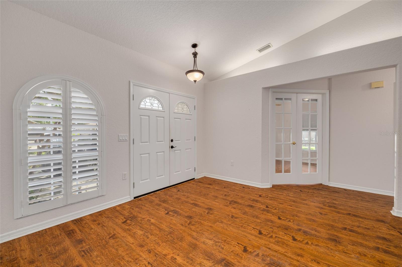 2102 BRADFORD ST — photo 18