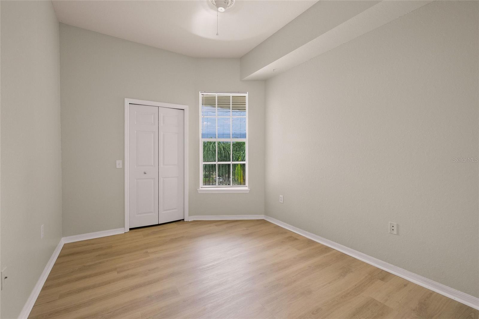 5152 NORTHRIDGE RD #304 — photo 22