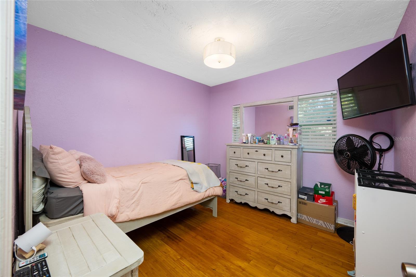 6410 WALTON WAY — photo 11