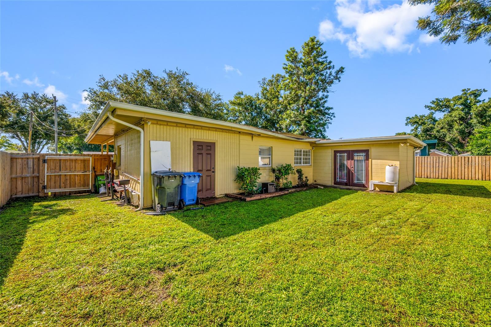 6410 WALTON WAY — photo 17