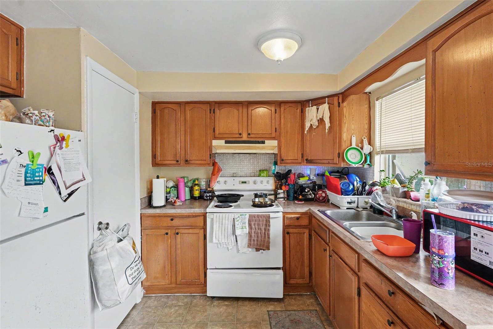 5513 OCEANIC RD — photo 31