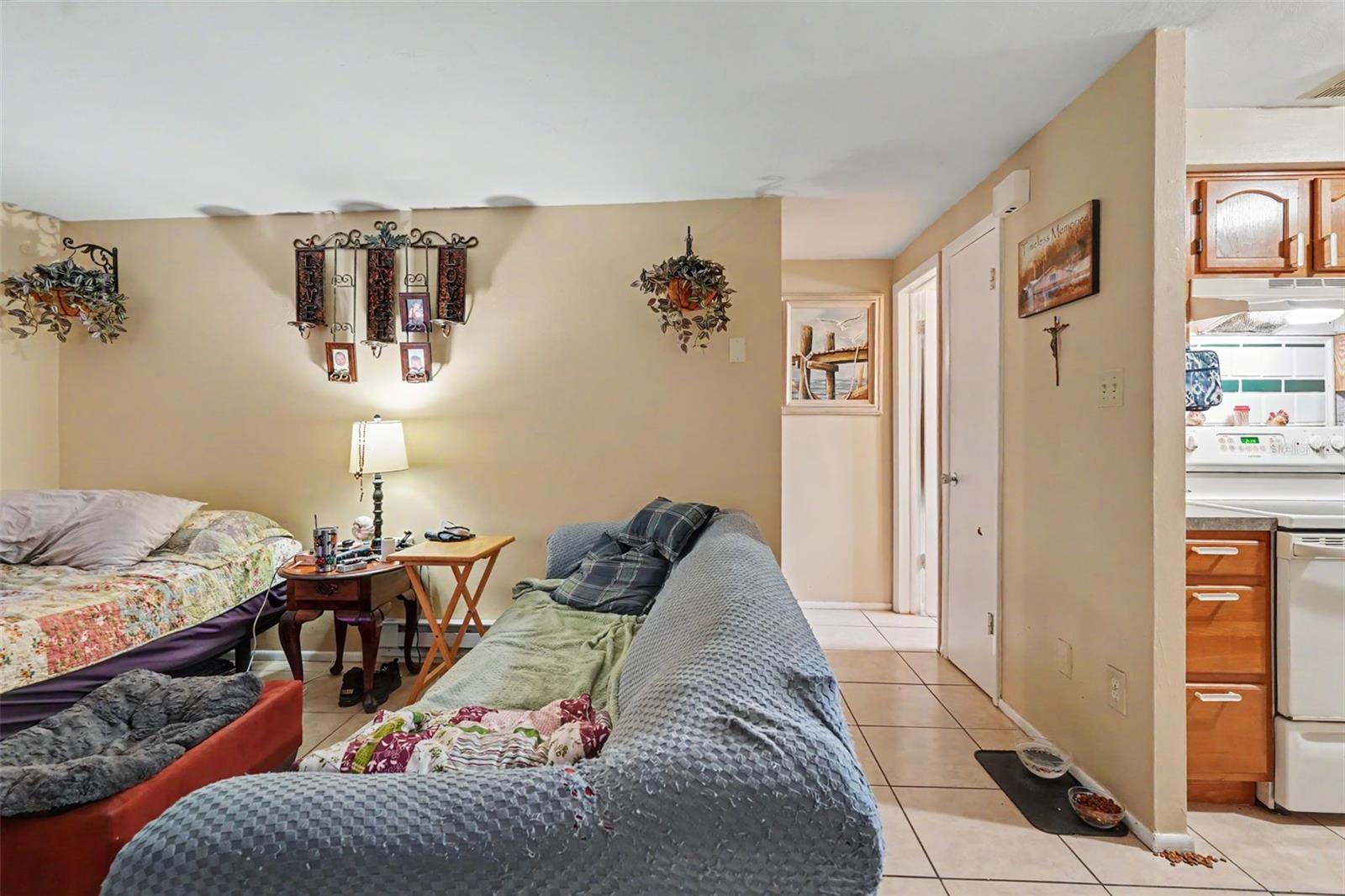 5513 OCEANIC RD — photo 2