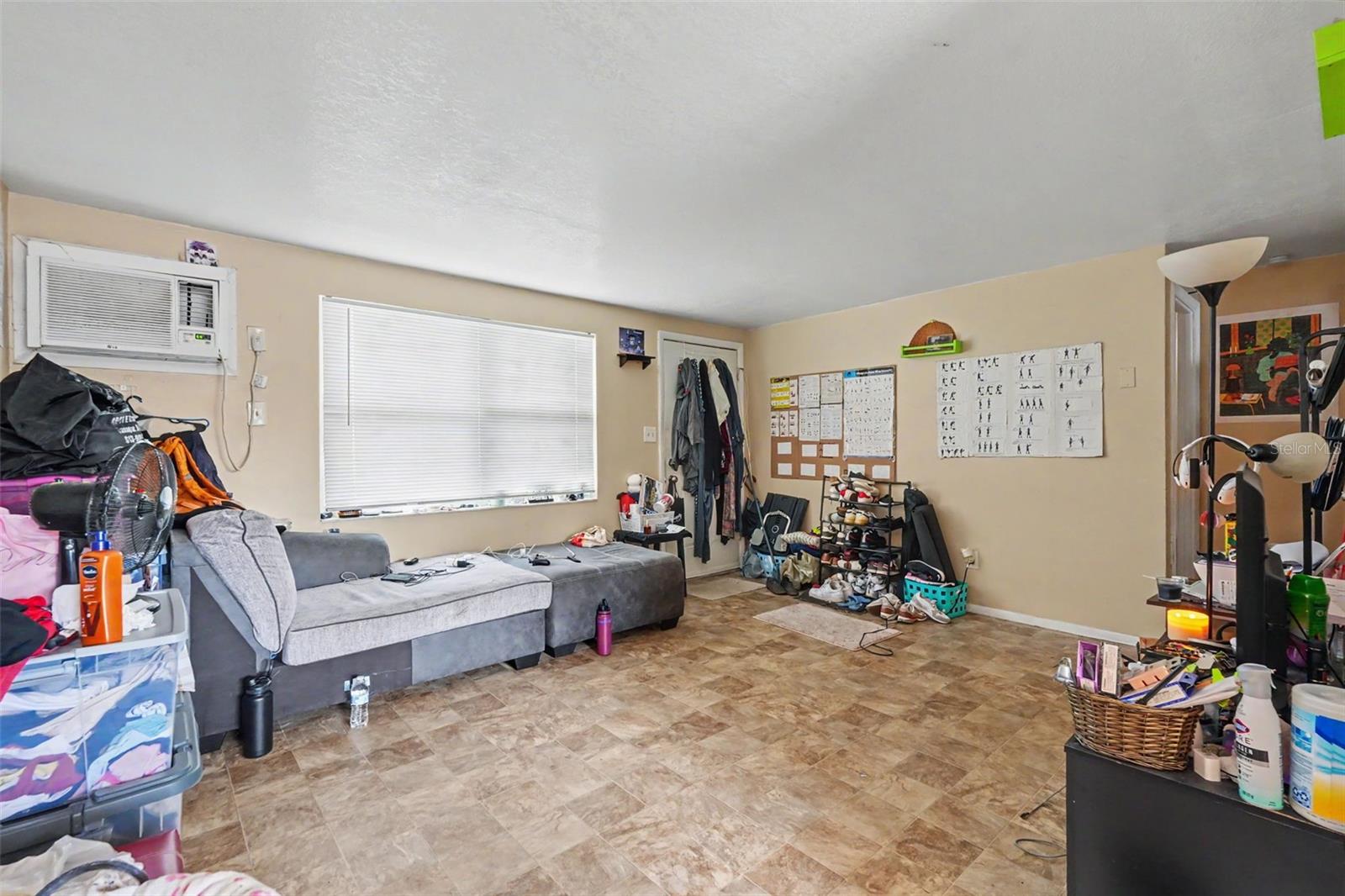 5513 OCEANIC RD — photo 28