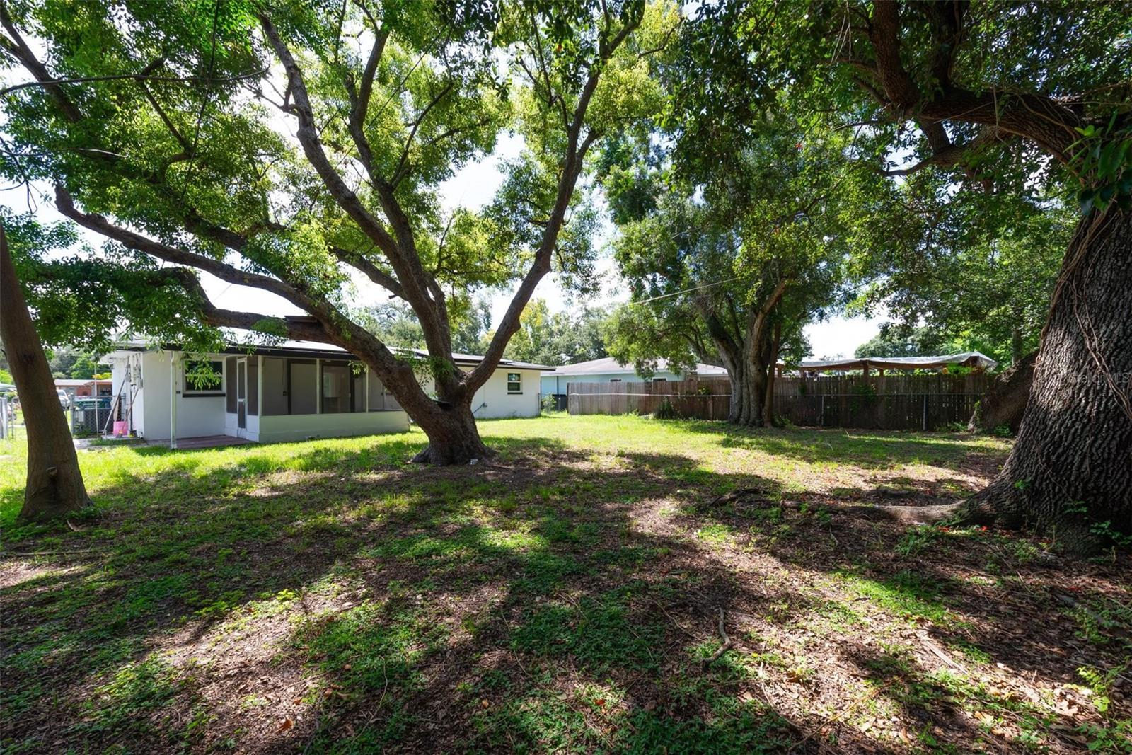 1516 COUNTRY LN W — photo 13