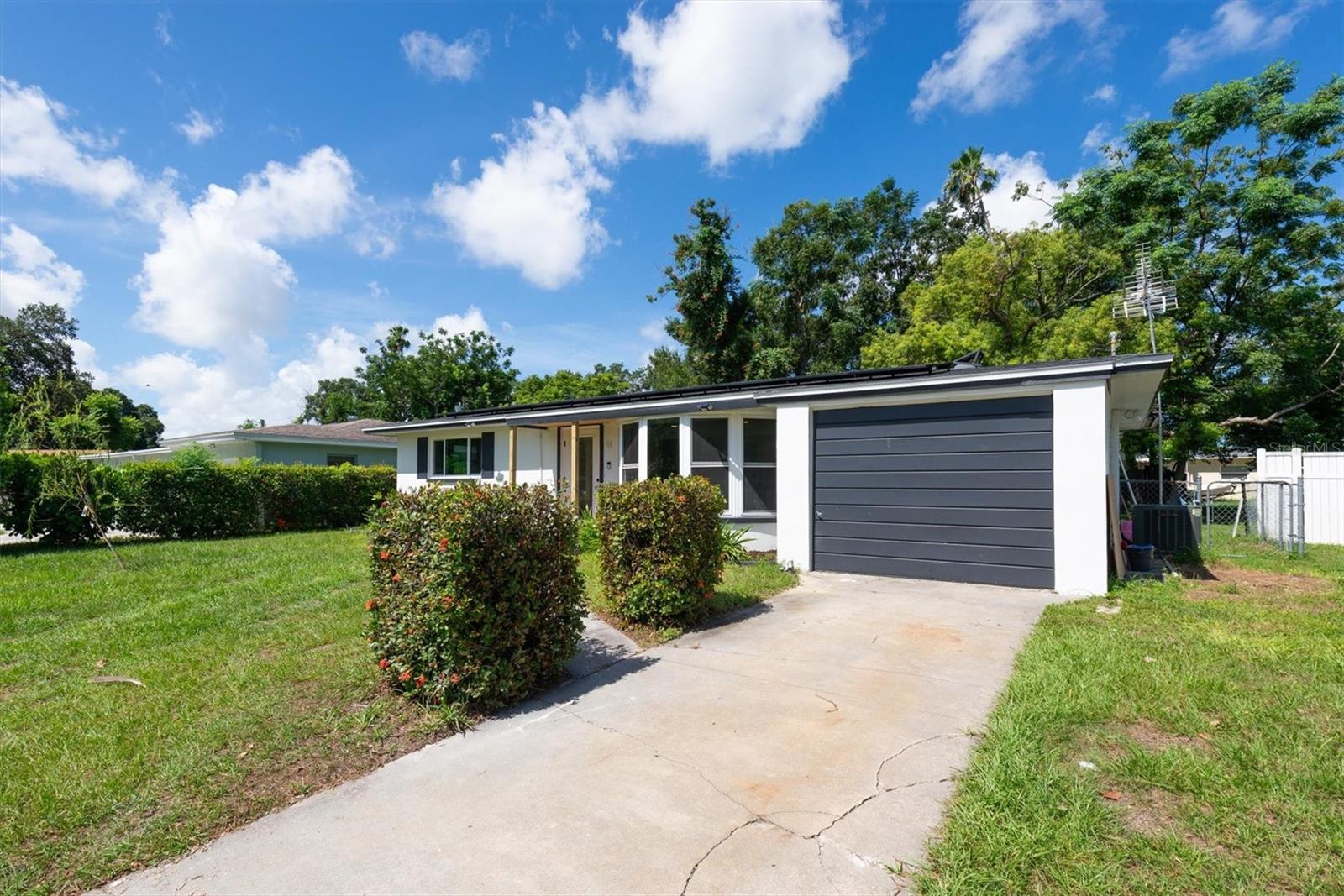 1516 COUNTRY LN W — photo 18