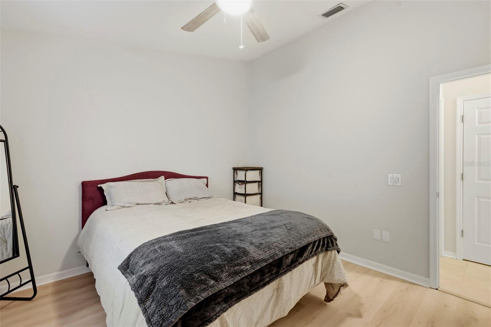 9115 BRINDLEWOOD DR — photo 34