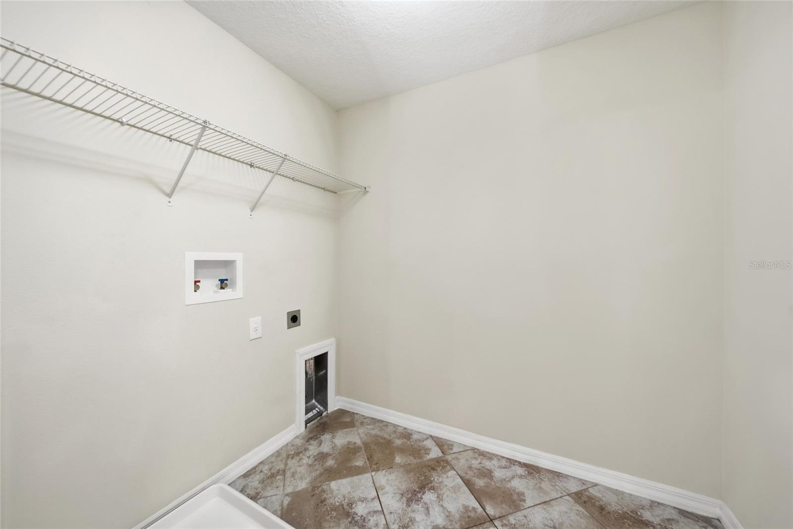 12125 STREAMBED DR — photo 39