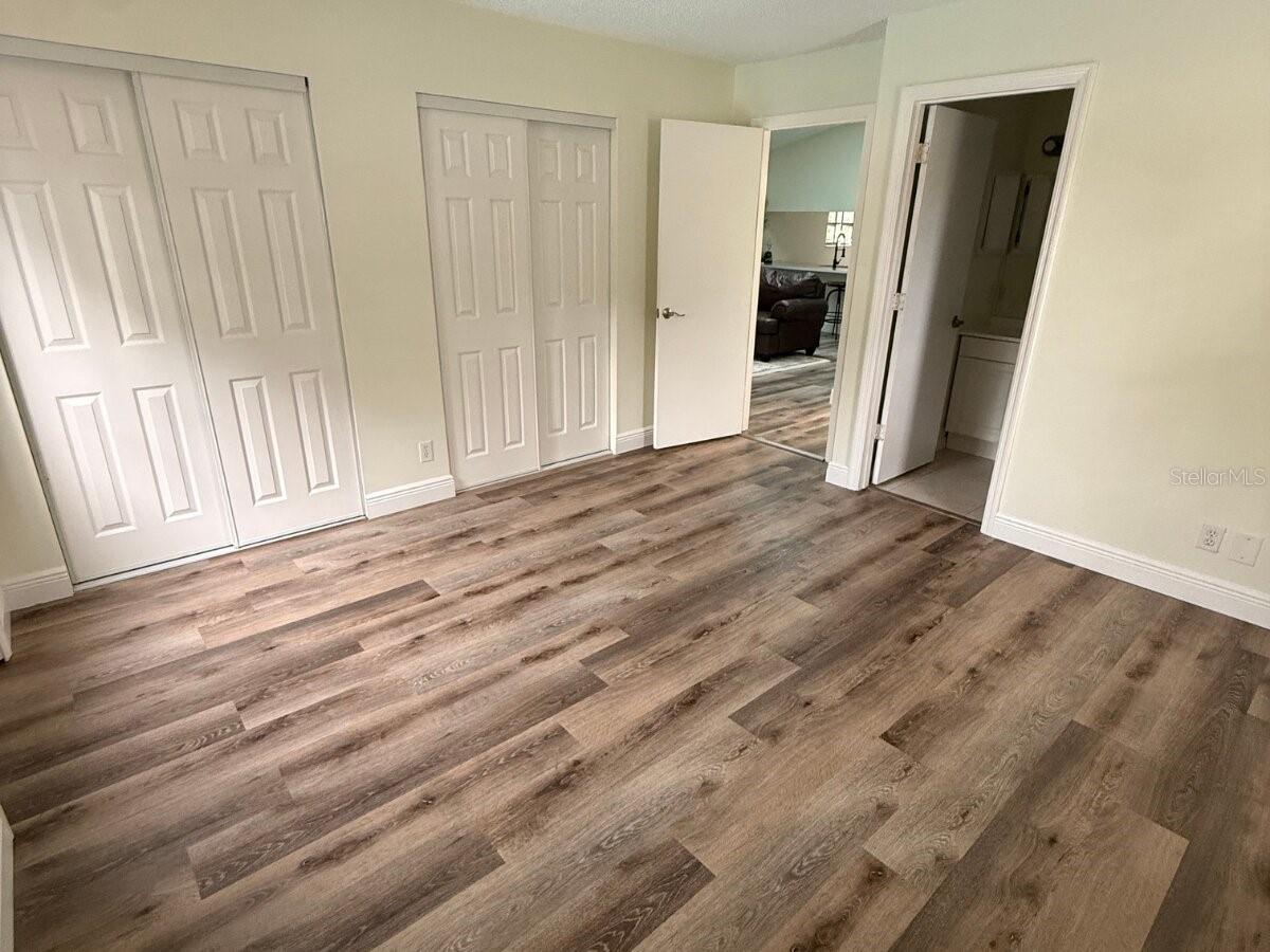 13034 CLAY AVE — photo 11