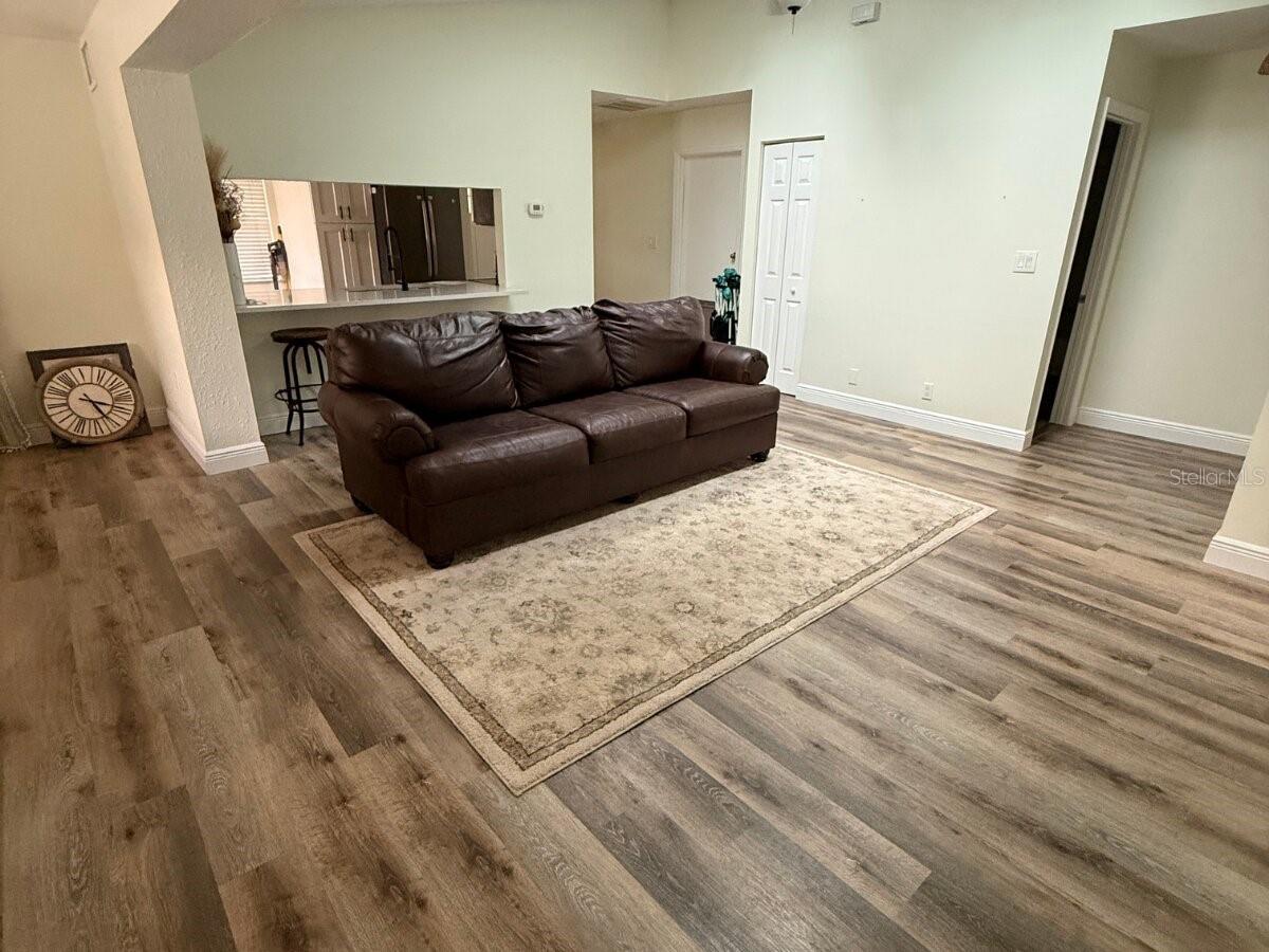 13034 CLAY AVE — photo 3