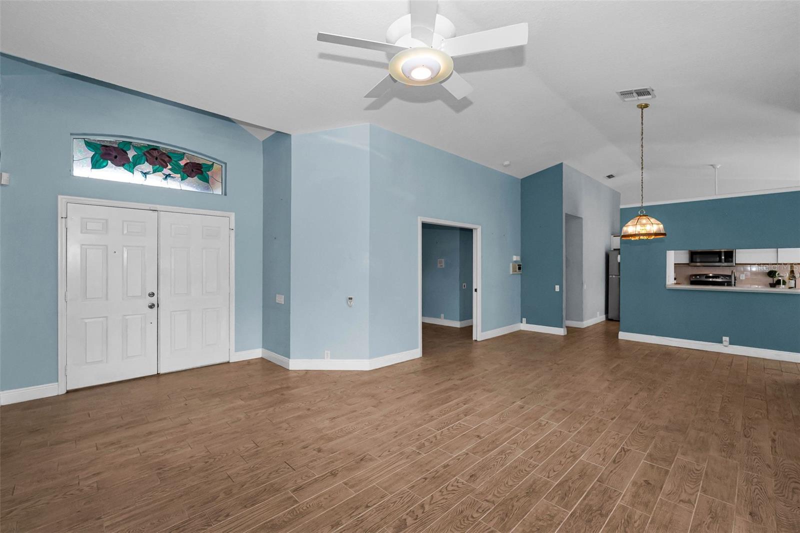 8919 KEATS DR — photo 12