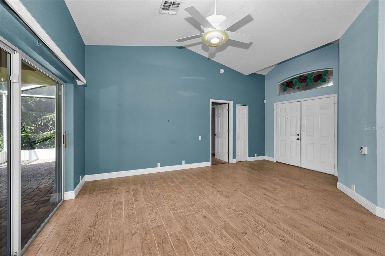 8919 KEATS DR — photo 11