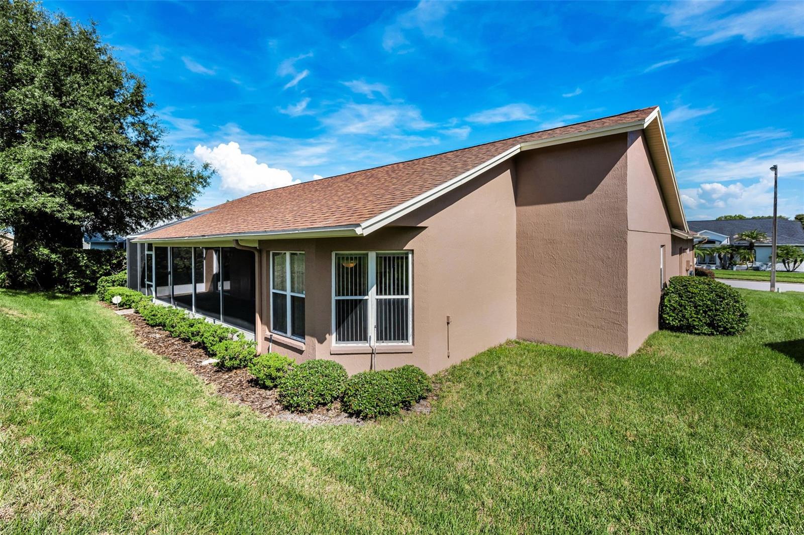 8919 KEATS DR — photo 36