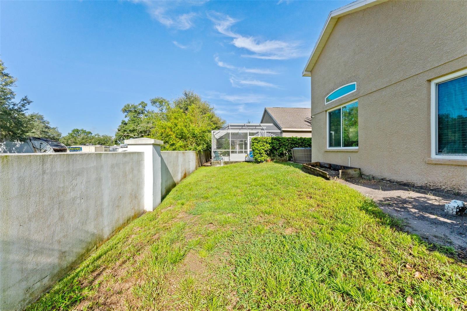 18843 MAISONS DR — photo 43