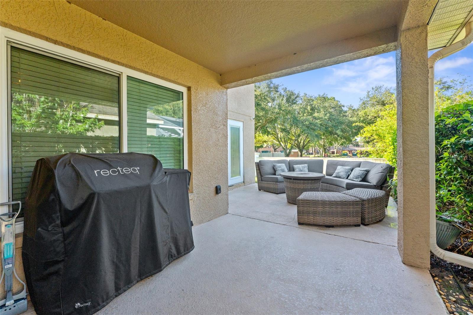 18843 MAISONS DR — photo 37