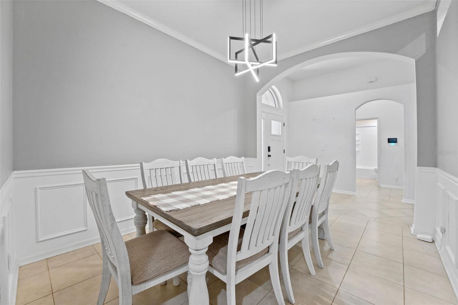 18843 MAISONS DR — photo 33