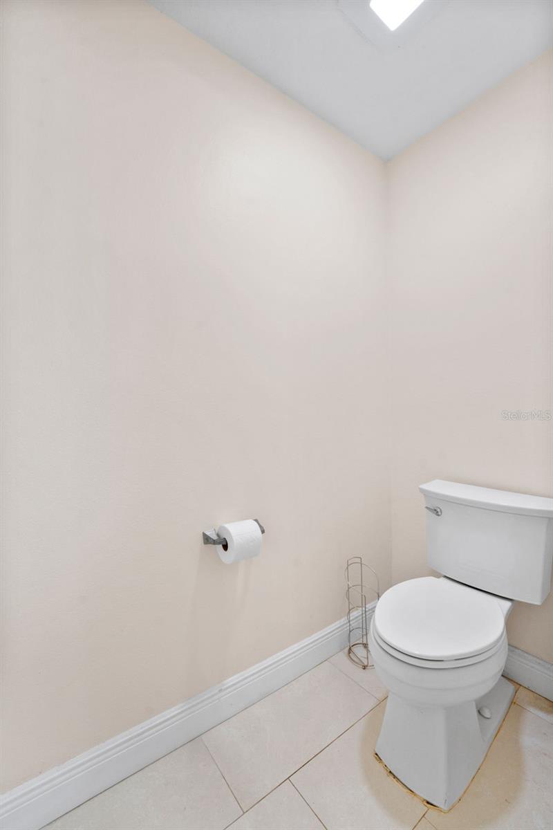 18843 MAISONS DR — photo 24