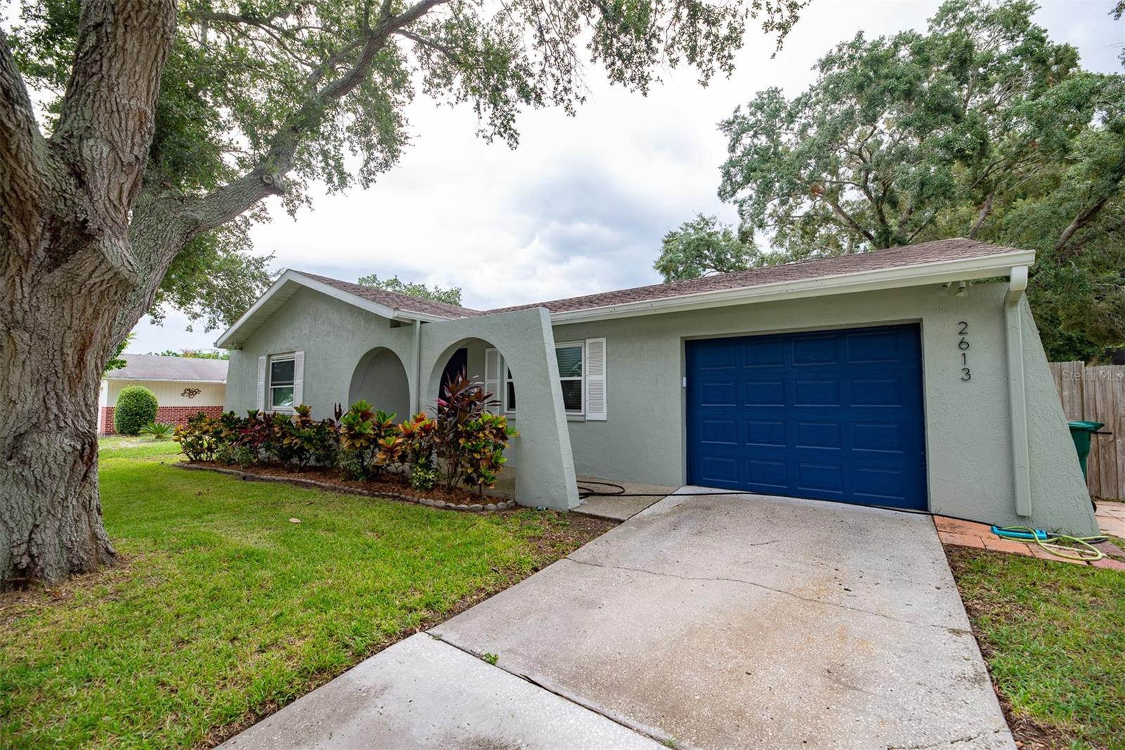 2613 SUMMIT ST — photo 2