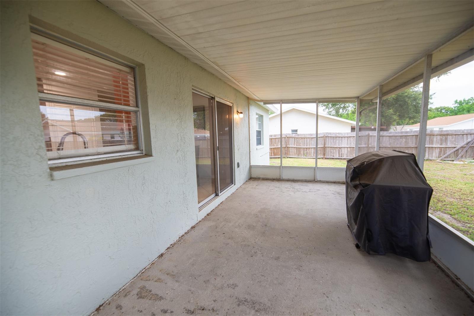 2613 SUMMIT ST — photo 4