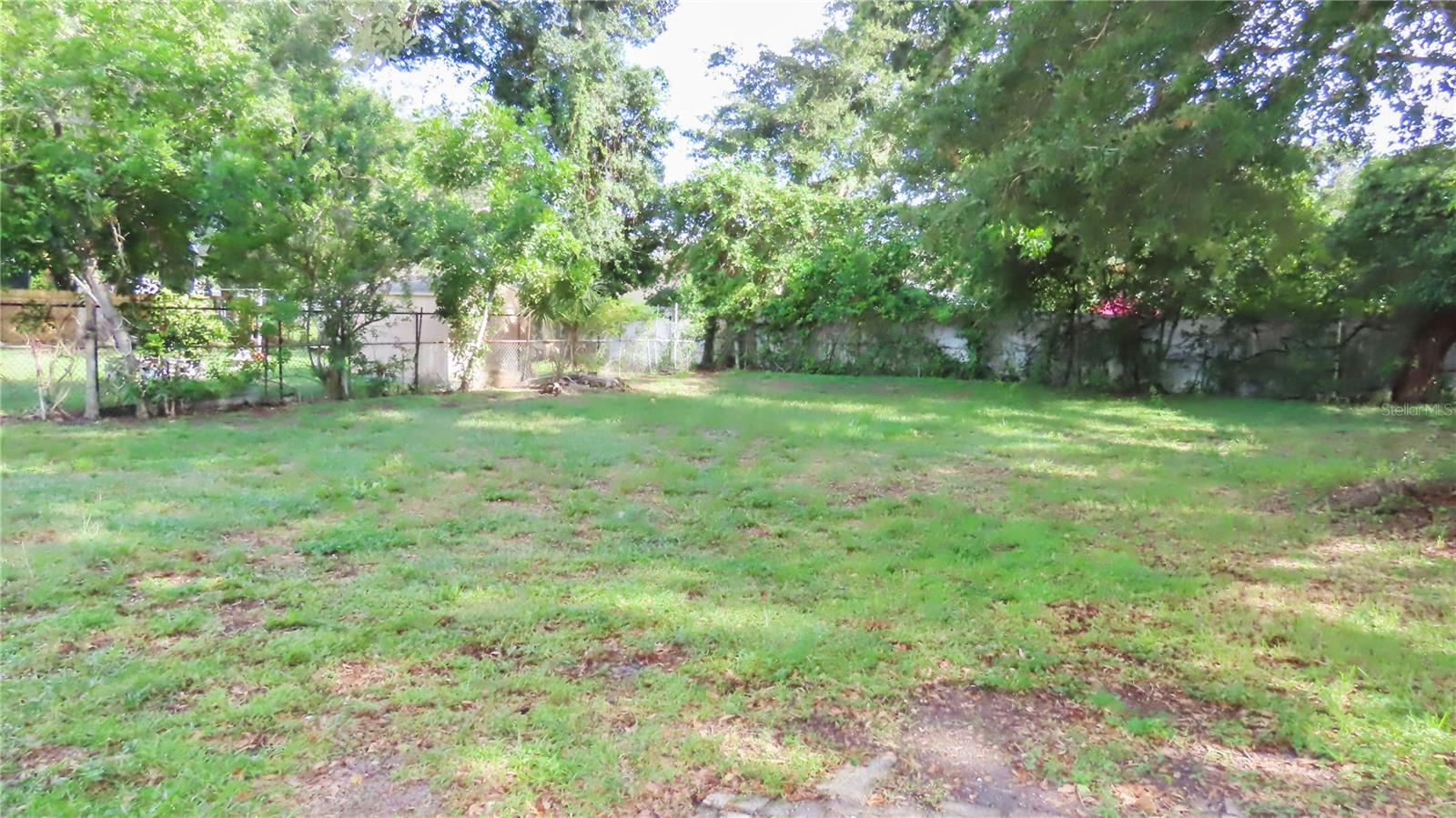 1241 NICHOLSON ST — photo 33