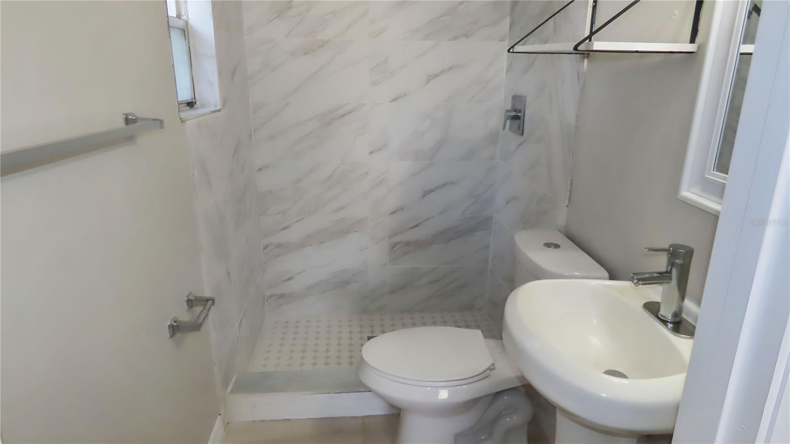 1241 NICHOLSON ST — photo 16