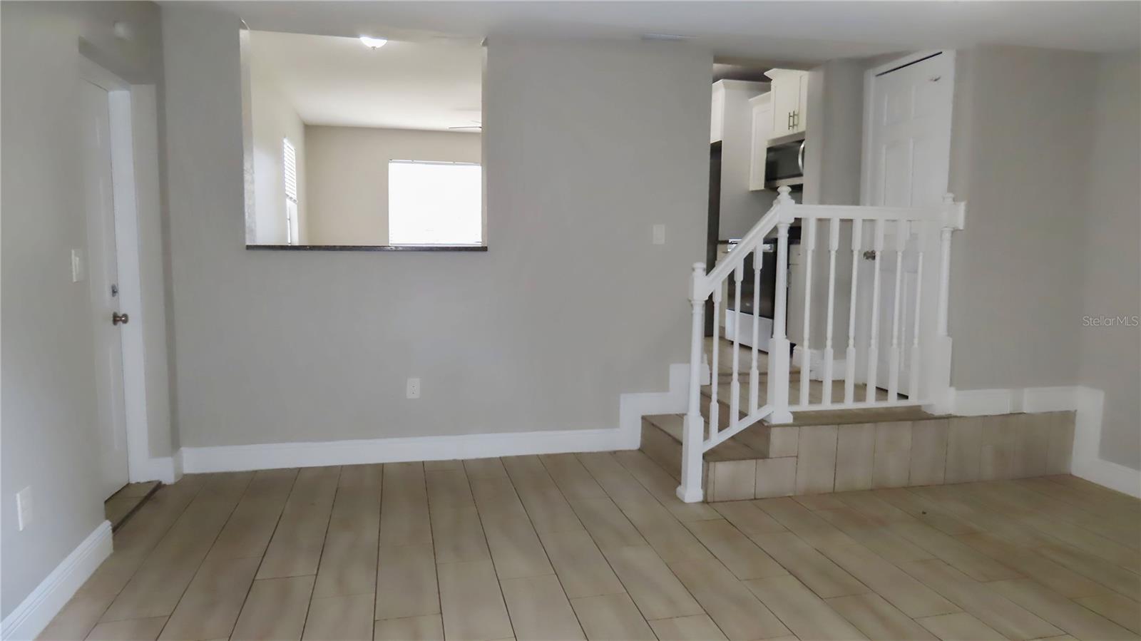 1241 NICHOLSON ST — photo 28