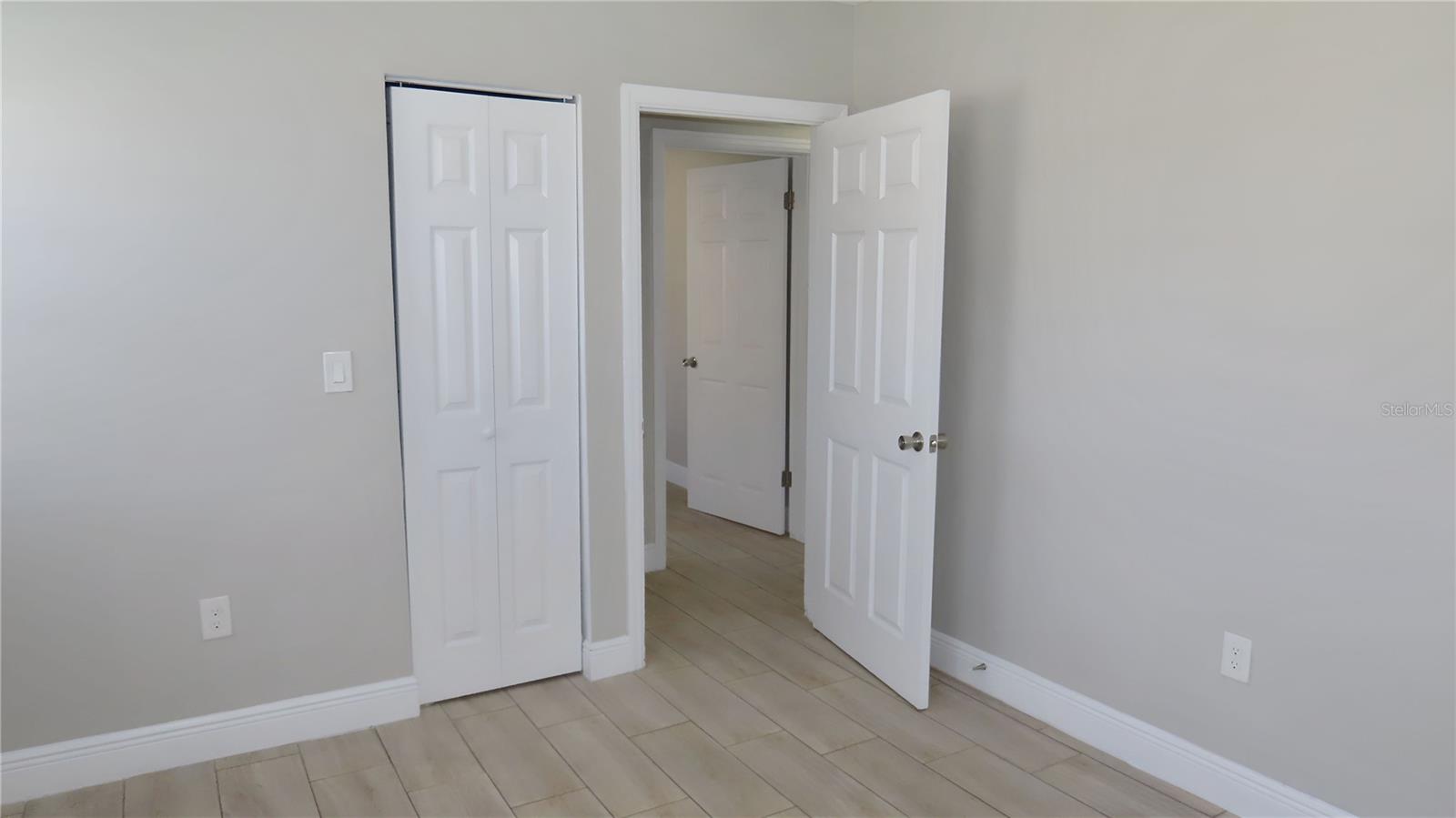 1241 NICHOLSON ST — photo 13
