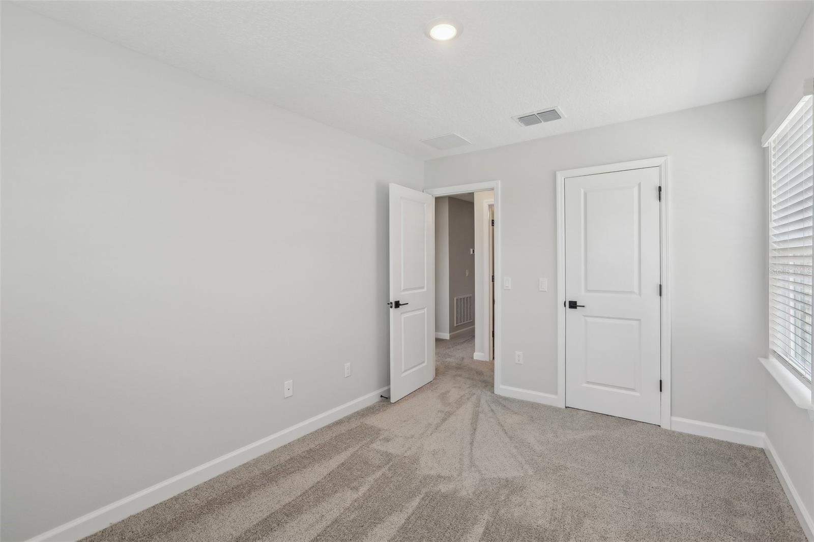 7324 DEER VALLEY CIRCLE — photo 23