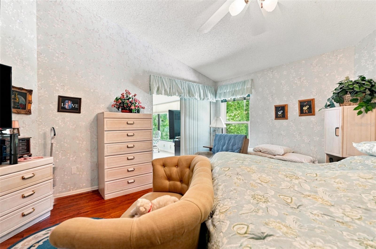 9239 TURNBERRY CT — photo 14