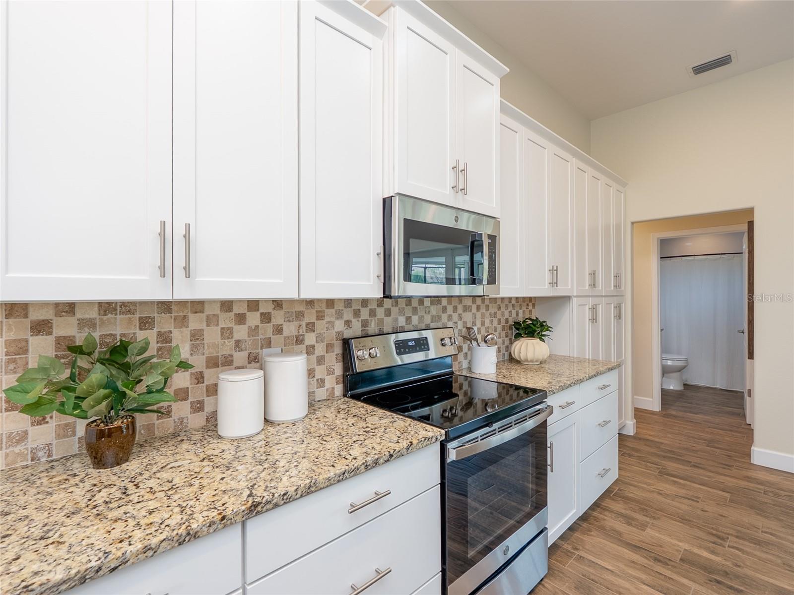 8610 QUINN CT — photo 17