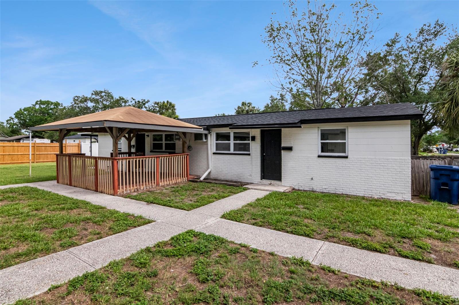 6713 S KISSIMMEE ST — photo 3