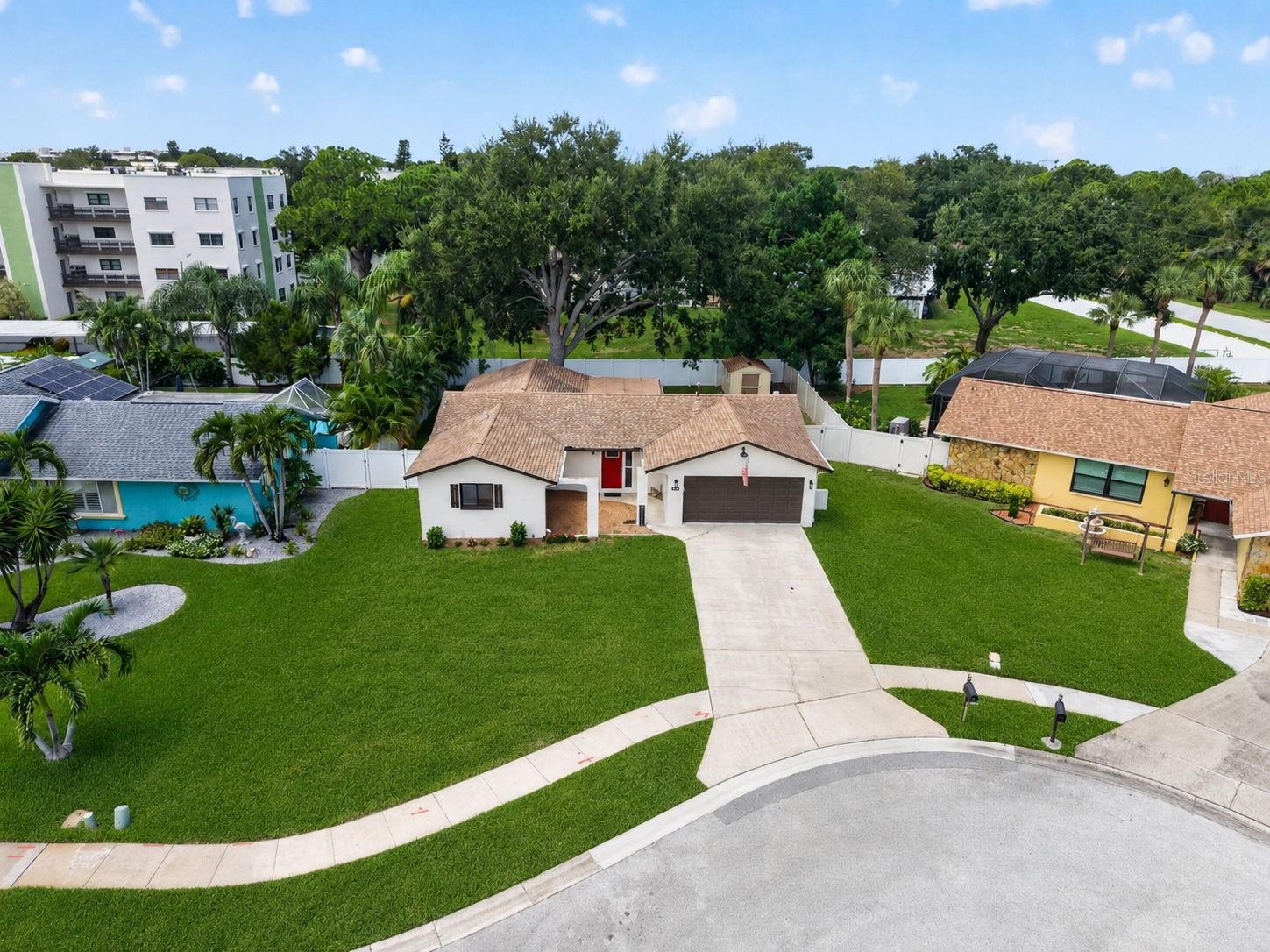 6170 SUNDOWN DR — photo 2