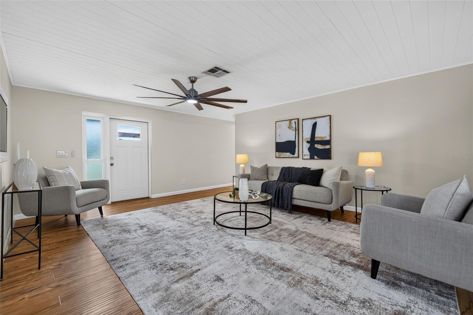 6170 SUNDOWN DR — photo 5