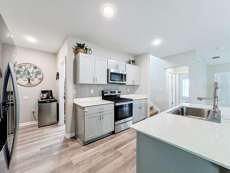 13005 UPWARD PL — photo 44