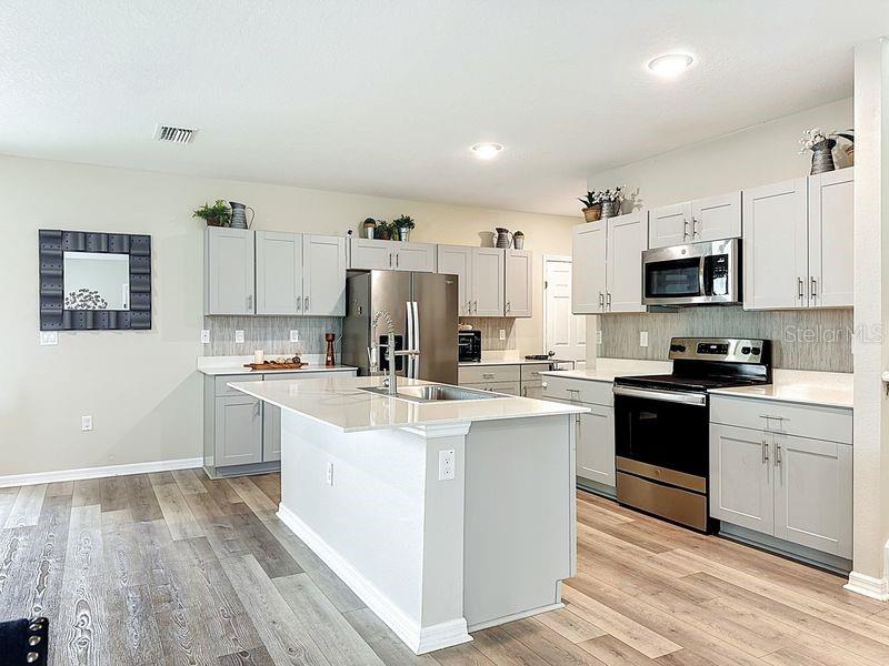 13005 UPWARD PL — photo 47