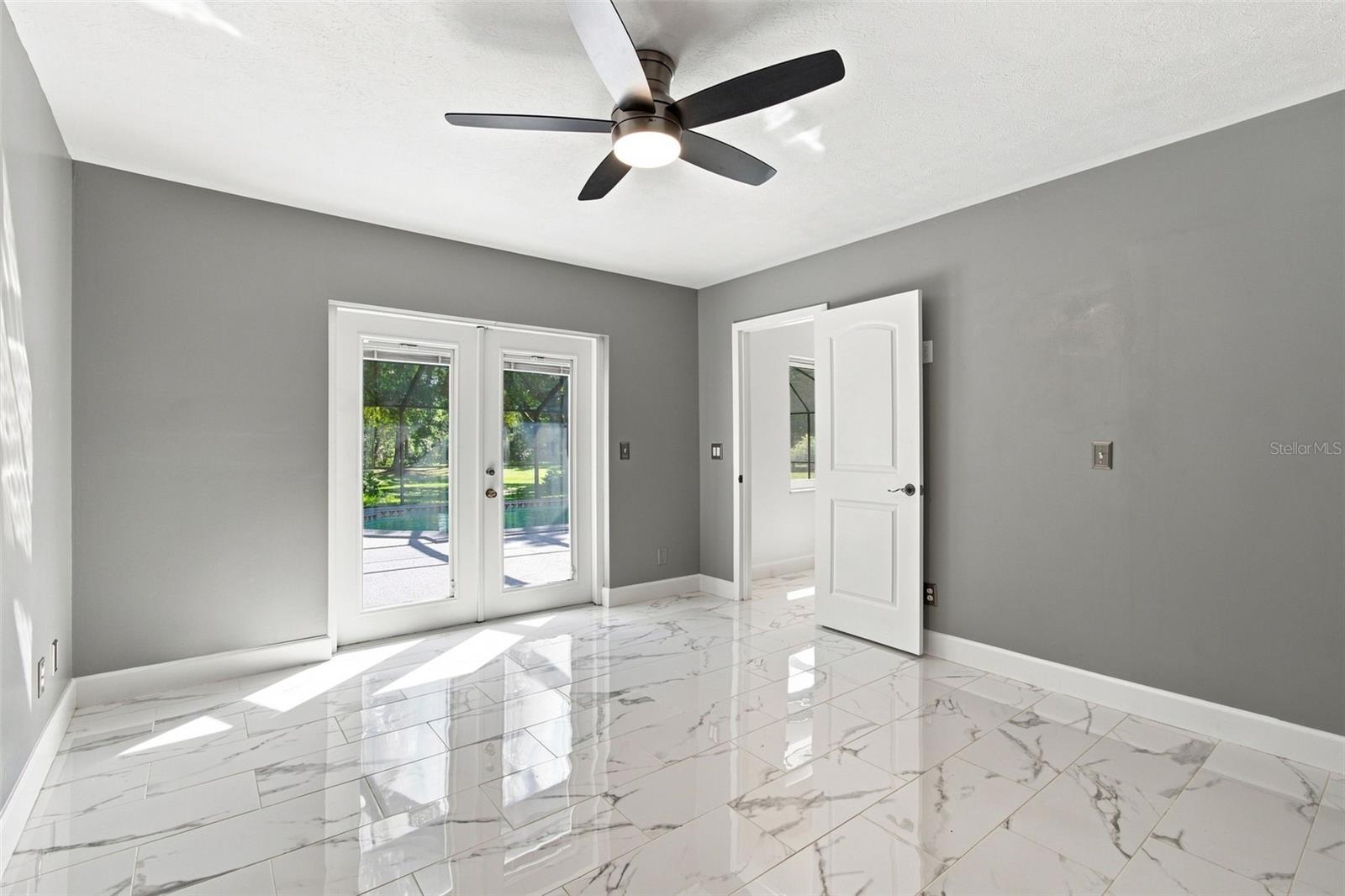 7233 WOODBROOK DR — photo 24